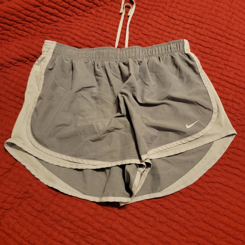 Women's XL Nike athletic shorts